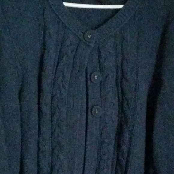 Sweater - Picture 6 of 6